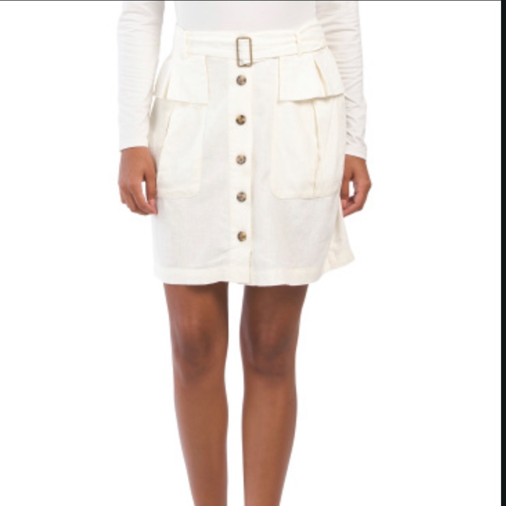 NWT Button Front Skirt with Belt